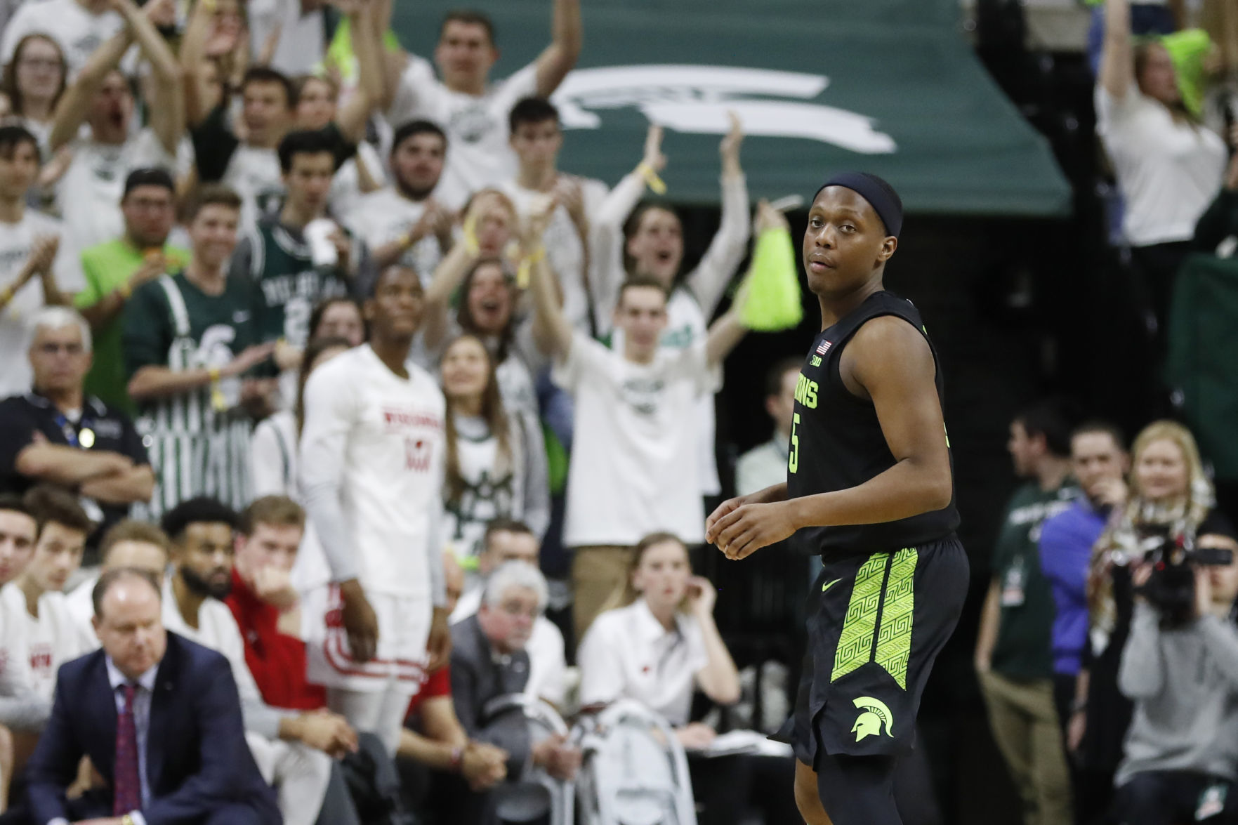 Spartans 67, Badgers 55